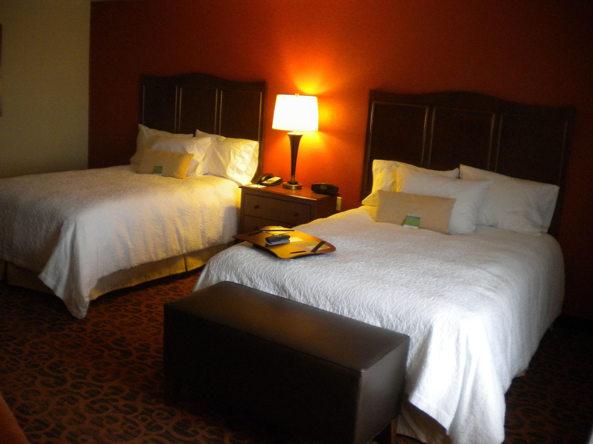 Hampton Inn & Suites Cincinnati / Uptown - University Area Kültér fotó