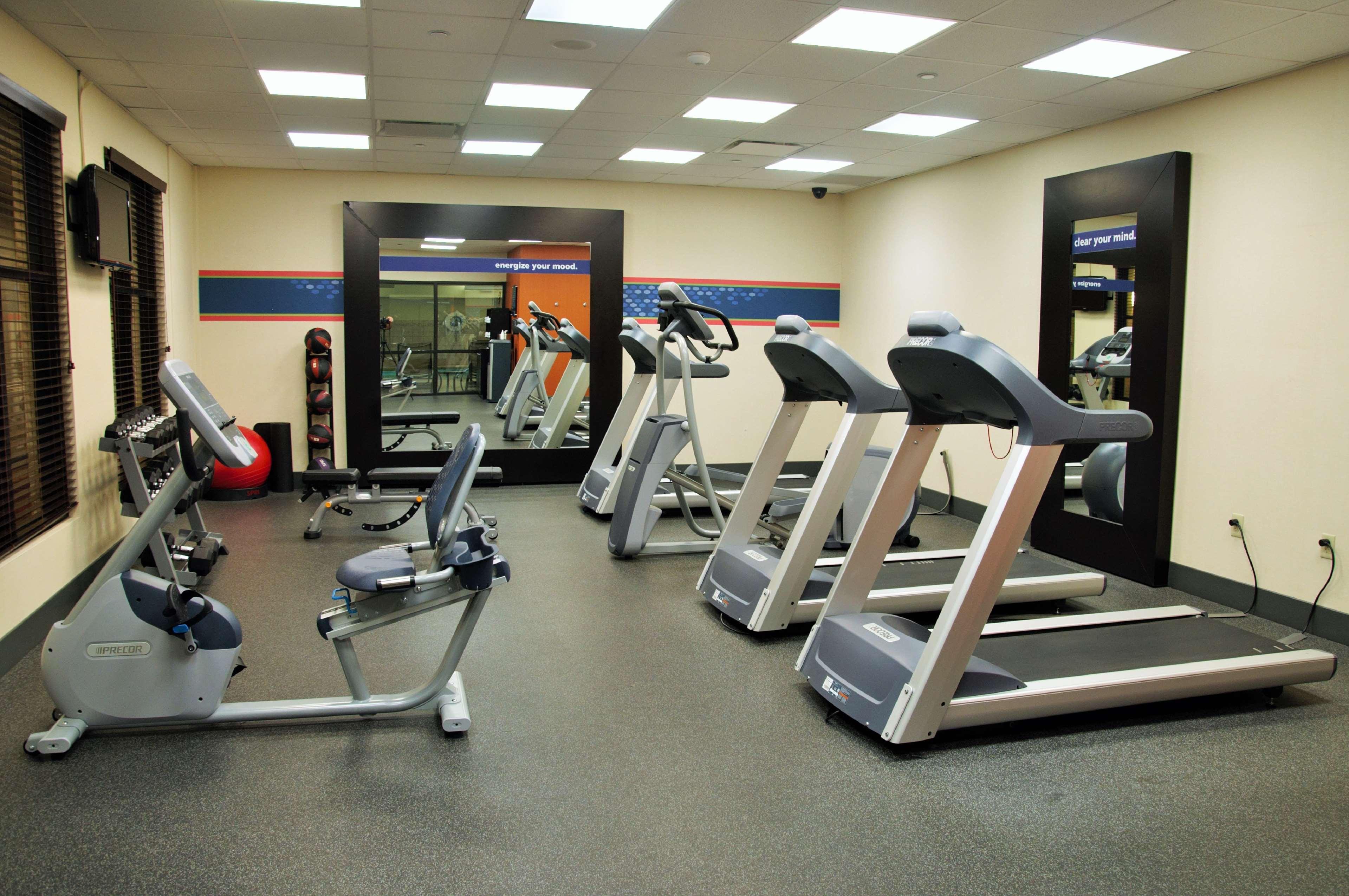 Hampton Inn & Suites Cincinnati / Uptown - University Area Kültér fotó